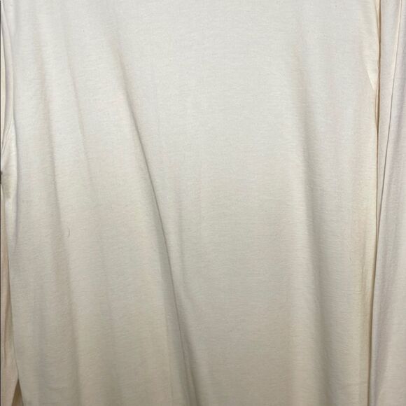 Cream Turtleneck Sweater with Long Sleeves - Picture 8 of 9